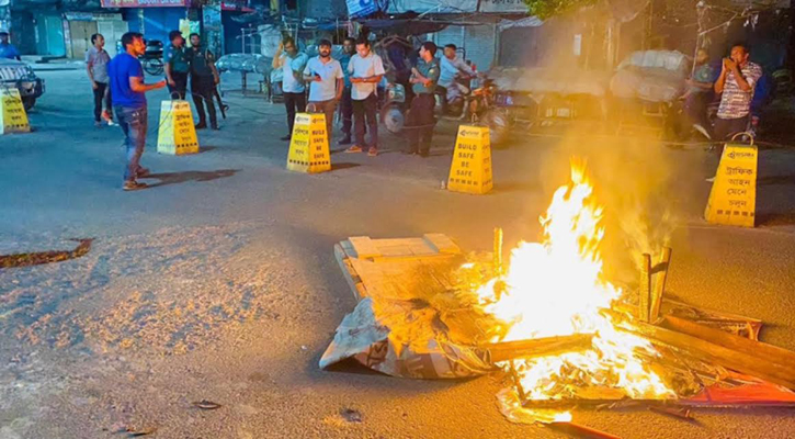 রাজশাহীতে জাপার অফিস ভাঙচুর, সাইনবোর্ড খুলে আগুন